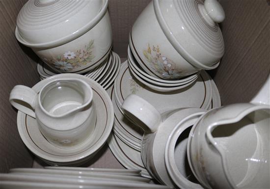 A Royal Doulton Florinda pattern dinner service and a Royal Worcester teaset